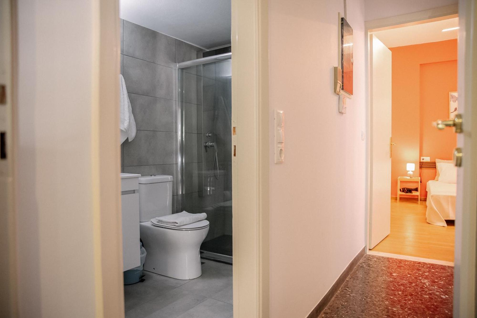 Appartement 3Cs Athens Ampelokipoi Comfy Flat Ft Patio Airport Direct Day N Night Extérieur photo